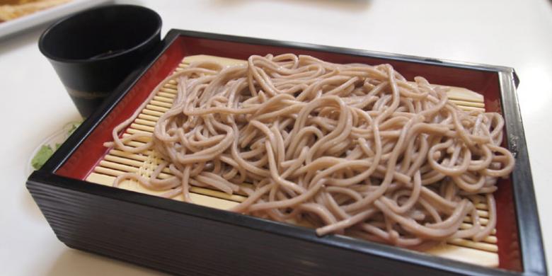 Mie SOBA, Masakan Khas Orang Tokyo Jepang Asli, Enak dimakan baik Dingin maupun Panas