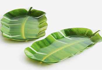 piring bentuk daun pisang