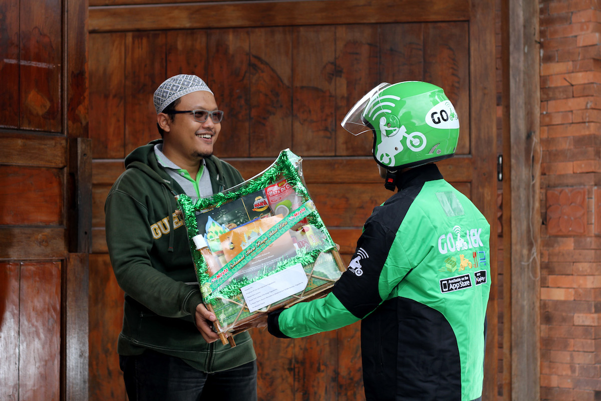 Mudahkan Belanja Online di Glorimelamine.com, GOJEK’in Aja !
