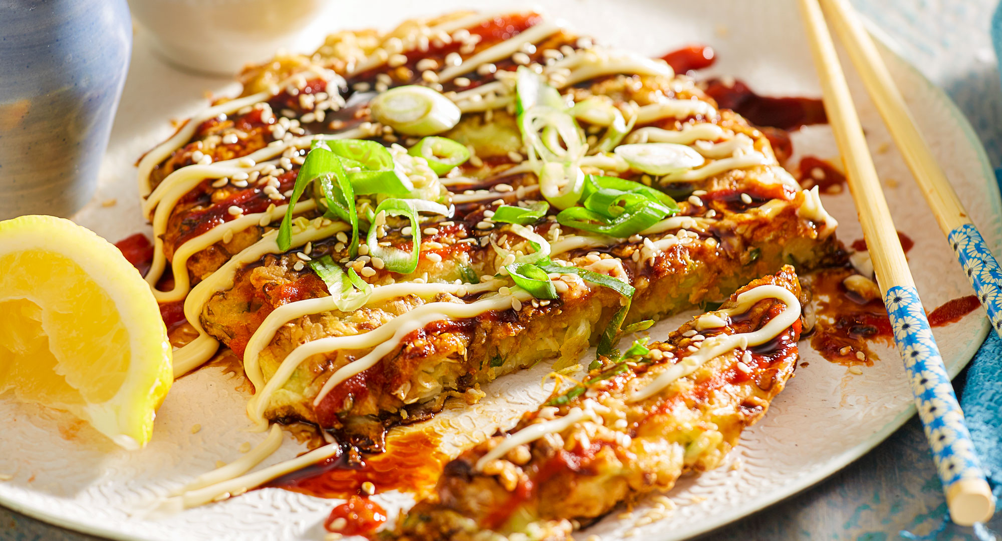 Okonomiyaki ! Saus Manis Pedas Asli Jepang UEenak Banget! Okonomiyaki ! Saus Manis Pedas Asli Jepang UEenak Banget!