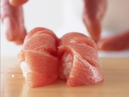 Otoro (Bagian Perut Tuna yang mengandung minyak dalam jumlah banyak)