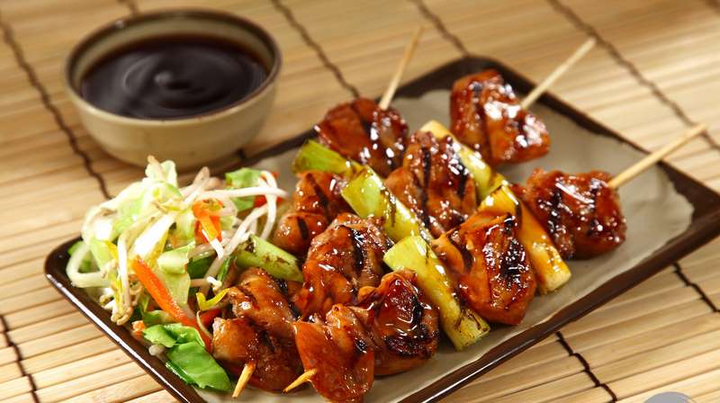 Yakitori atau dikenal dengan ” Sate Ayam ” , Awal mulanya munculnya Masakan Jepang Cepat Saji